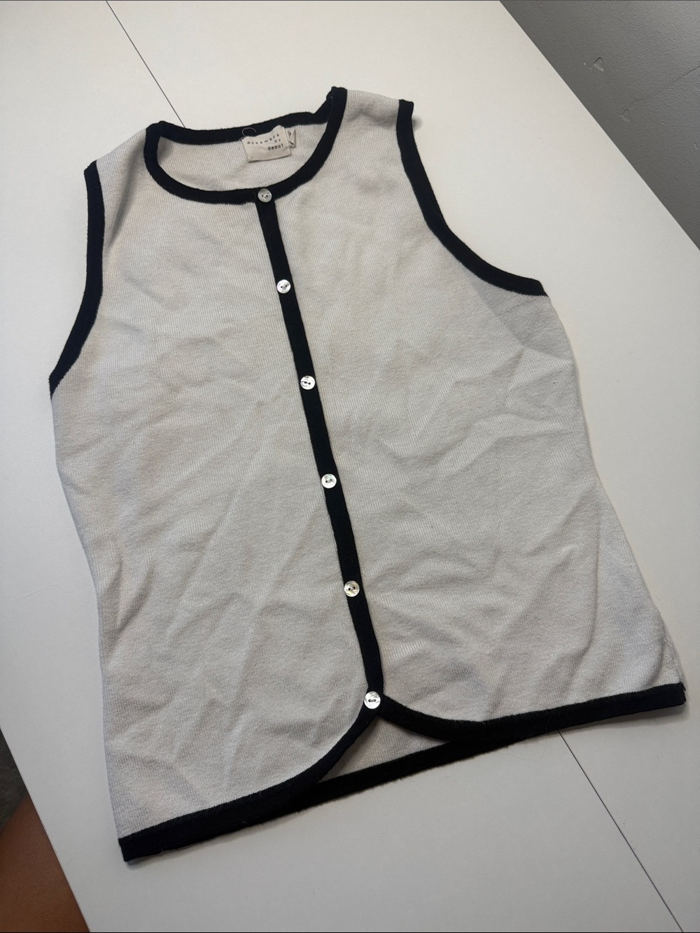 Sleeveless Button-Front Tank Top in White with Black Trim